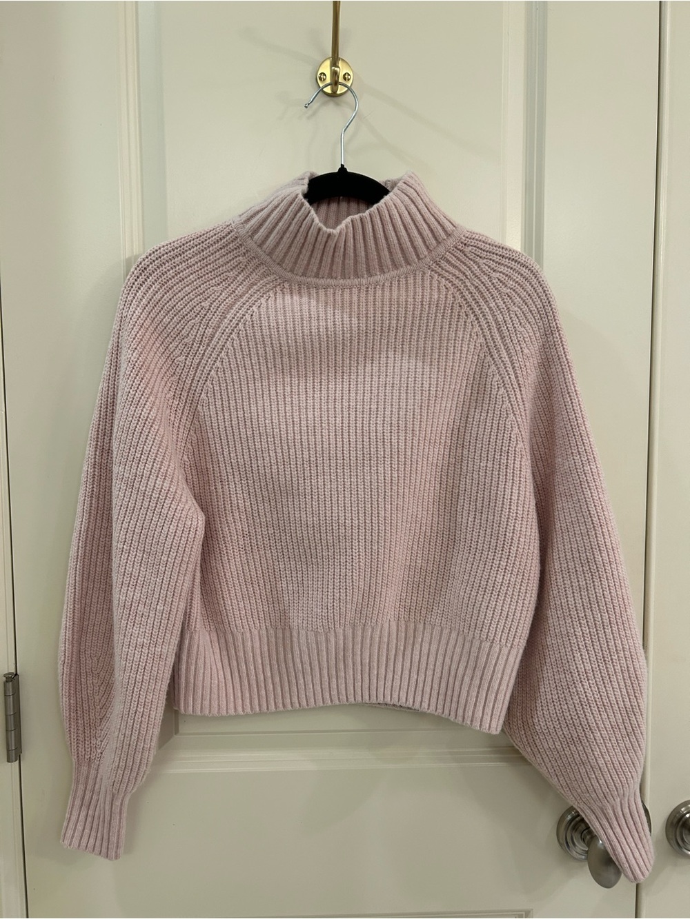 H&M Soft Light Pink Ribbed Turtleneck Sweater